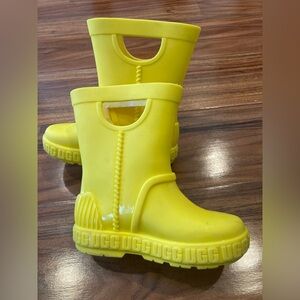 UGG  Rainboots Toddler Yellow Rainboots Size 7C